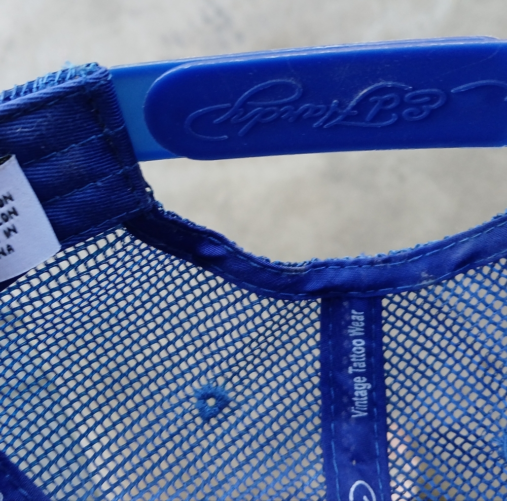 New Vintage Ed Hardy by Christian Audigier Embroidered Rhinestone Trucker Hat. - Picture 15 of 16